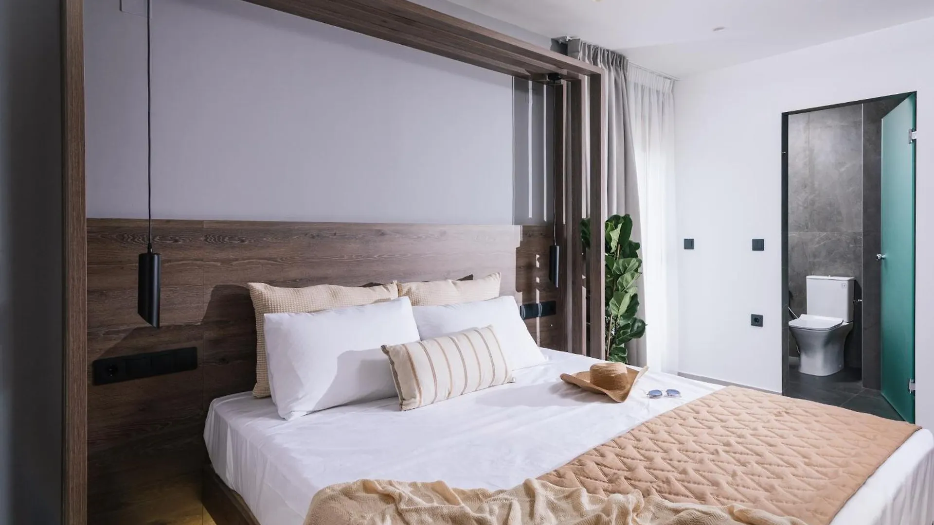 Alcyone Studios And Apartments Iraklion